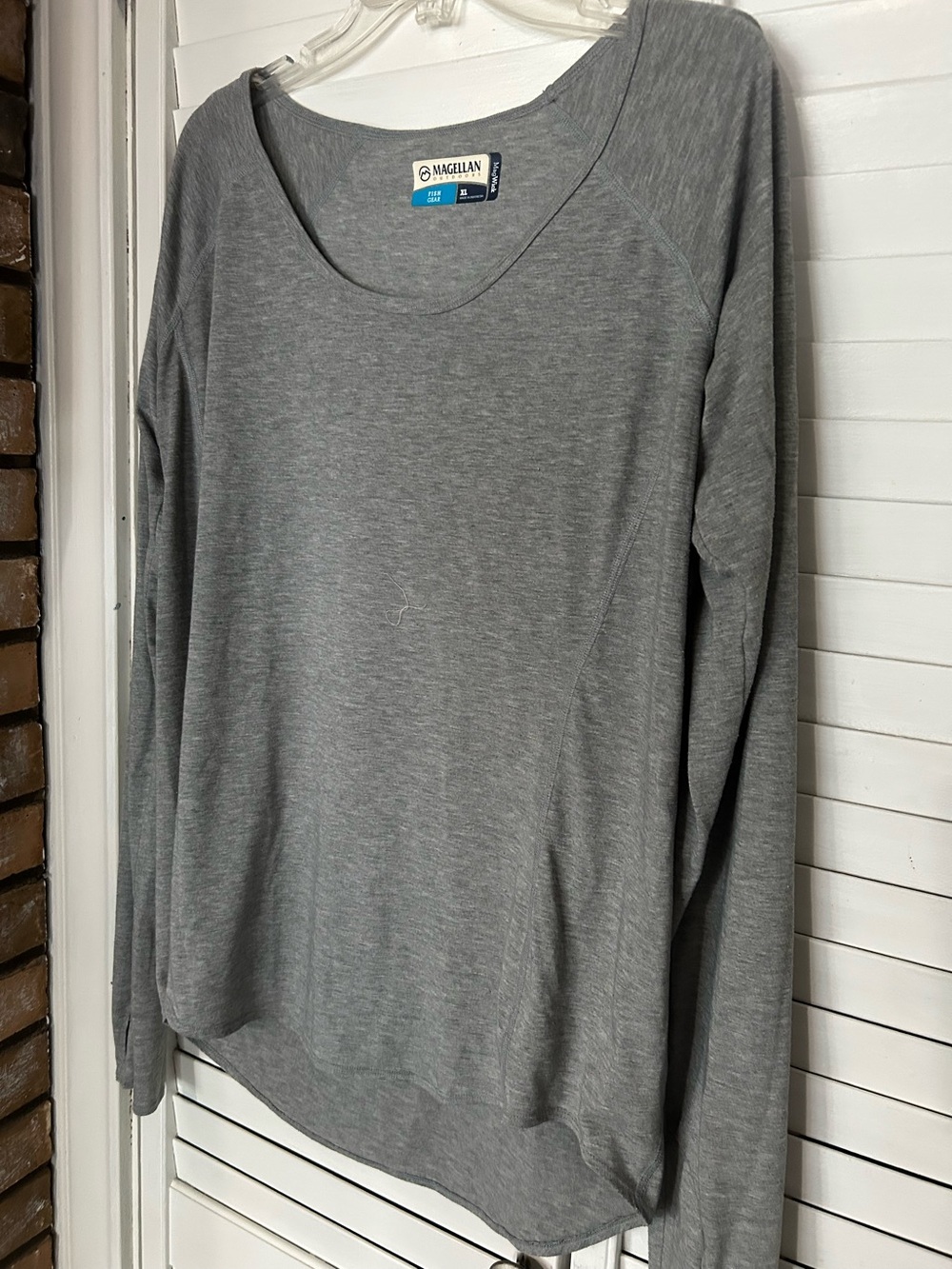 Long Sleeve Tee with Thumbholes XL